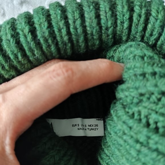 Zara cut out cable knit sweater - Picture 3 of 4